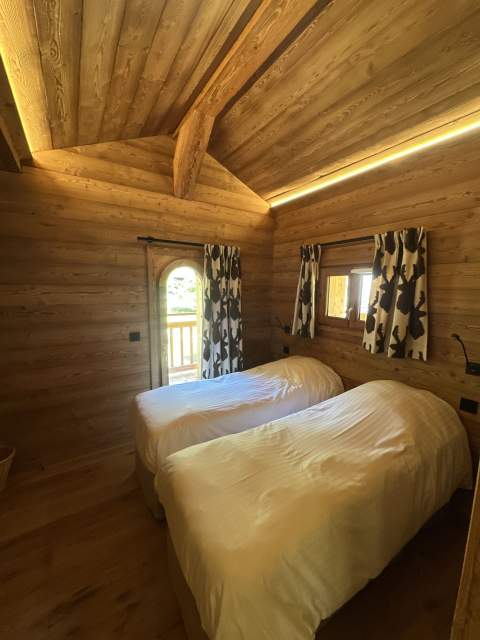 Hôtel 4 étoiles Samoëns · Neige et Roc Samoëns · Chalet 4*