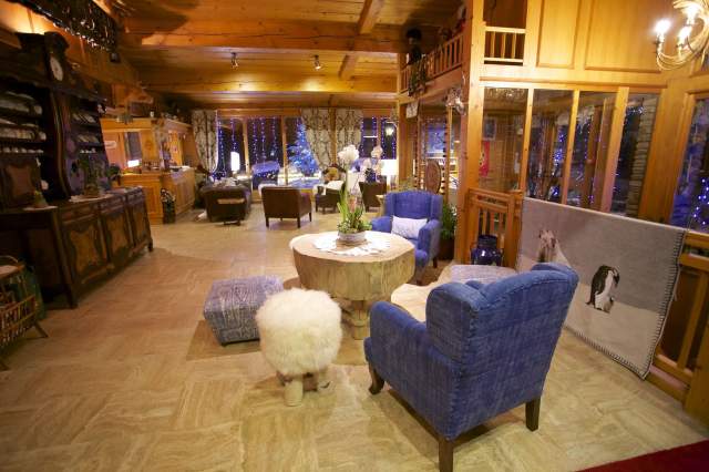 4-Sterne-Hotel Samoëns - Neige et Roc Samoëns - Wohnzimmer