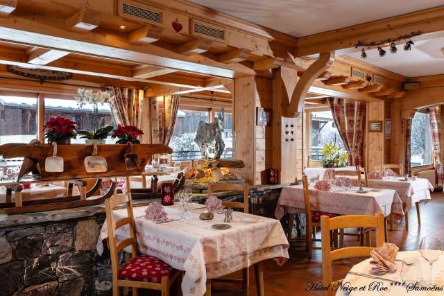 4-Sterne-Hotel Samoëns - Neige et Roc Samoëns - Wohnzimmer