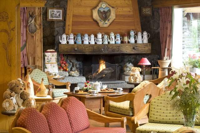 4-Sterne-Hotel Samoëns - Neige et Roc Samoëns - Wohnzimmer