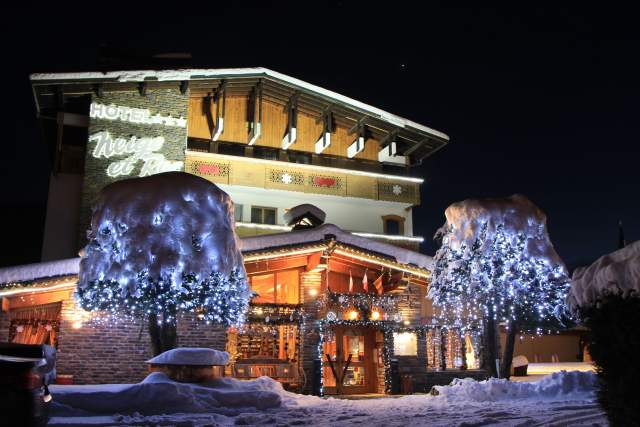 4-Sterne-Hotel Samoëns - Neige et Roc Samoëns - Outdoor